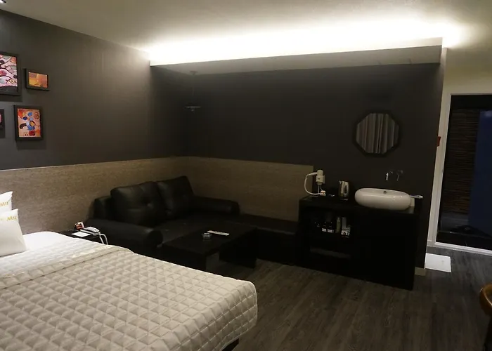 Mu Motel 2*