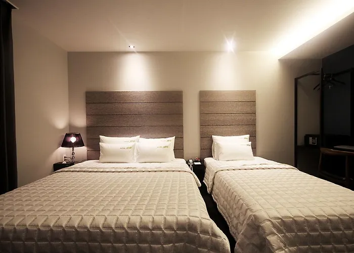 Mu Motel 2*